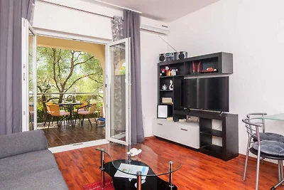 Ferienwohnung mit wundervollem Garten