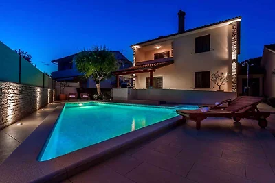 Vakantiehuis Ontspannende vakantie Pula