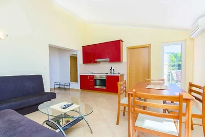 Ferienwohnung mit Meerblick und Pool