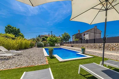 Ferienhaus mit Privatpool