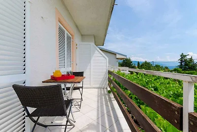 Appartamento Vacanza con famiglia Novi Vinodolski