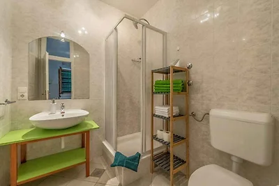 Apartment mit einem Schlafzimmer und Meerblic