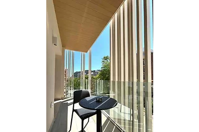 Studio mit Klimaanlage, Balkon und Internet