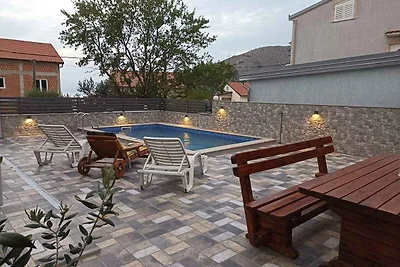 Ferienhaus mit Privatpool