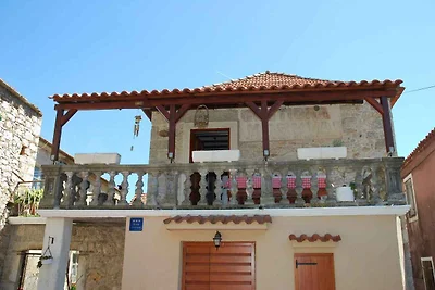 Gemütliche Ferienunterkunft Moskva in Sukošan