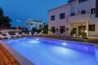 Ferienwohnung mit Pool nur 100m von Strand