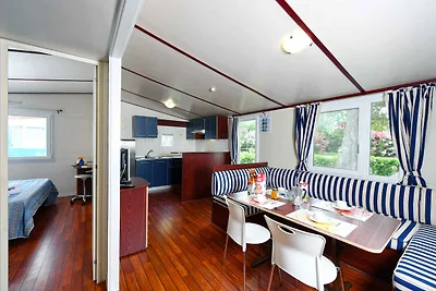 Mobilehome mit Terrasse und Klimaanlage