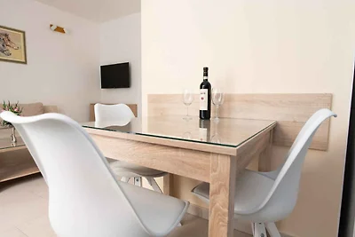 Gemütliche Ferienwohnung Maja in Rogoznica mi