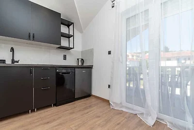 Komfortable Ferienwohnung Jadran mit Balkon u