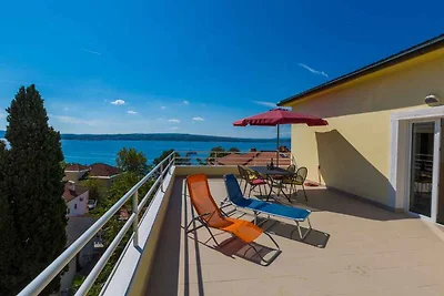 Ferienwohnung mit Balkon und Klimaanlage