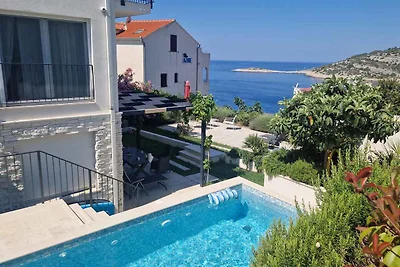 Holiday home relaxing holiday Rogoznica