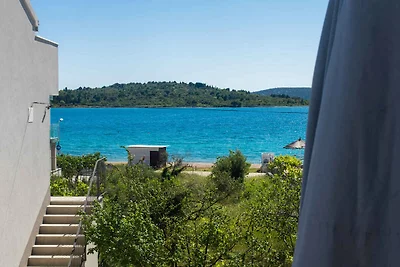 Ferienwohnung mit Balkon und Grill