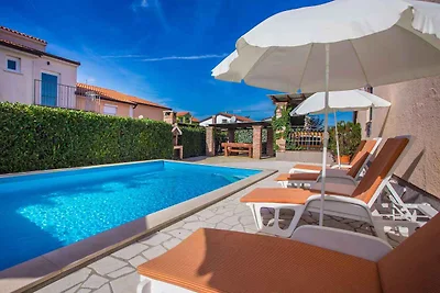Ferienwohnung mit Poolnutzung