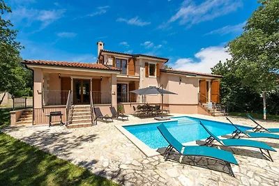 Vakantiehuis Ontspannende vakantie Fuškulin