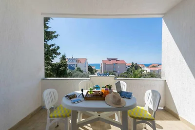 Ferienwohnung mit Pool, Grill und Balkon