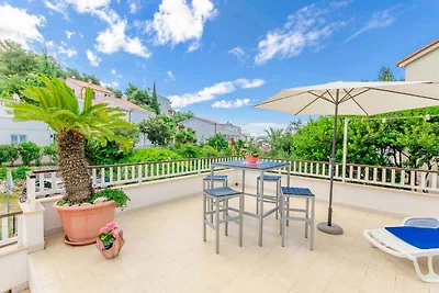Ferienwohnung mit Klimaanlage, Terrasse und M