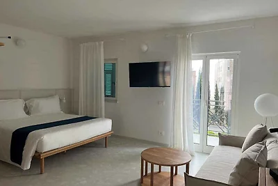 Studio mit Klimaanlage, Balkon und Pool