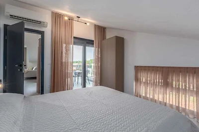 Ferienwohnung Penthouse Apartment Valla