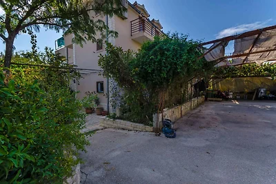 Ferienwohnung mit Klimaanlage und Pool