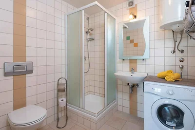 Ferienwohnung mit Klimaanlage und Meerblick i