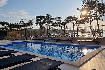 Ferienwohnung mit Balkon und Klimaanlage