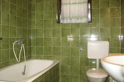 Schönes Apartment auf der Insel Rab, nur 100 