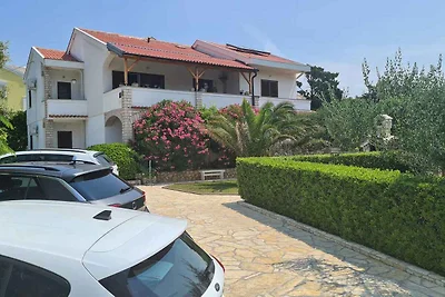 Appartamento Vacanza con famiglia Pag