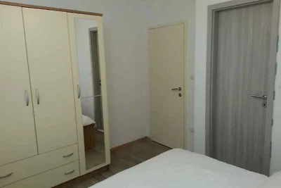 Moderne Ferienwohnung für 6 Personen, direkt 