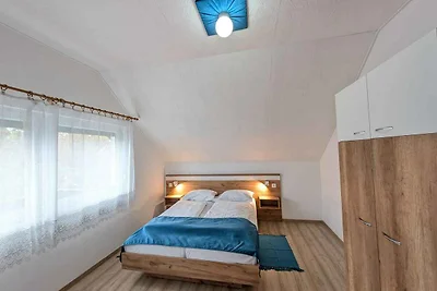 Ferienwohnung mit Klimaanlage und Wifi in der