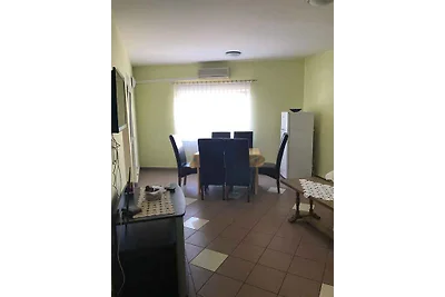 Ferienwohnung mit SAT-TV und Klimaanlage