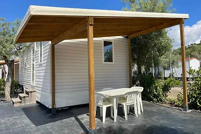 Mobilehome mit Klimaanlage und Terrasse