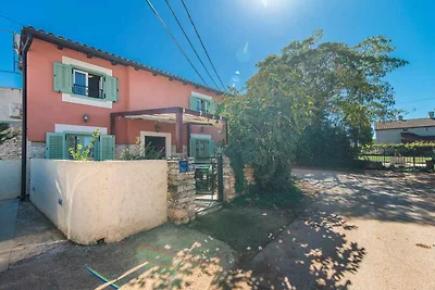 Ferienhaus mit Garten