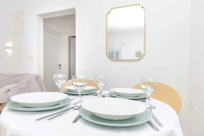 Ferienwohnung mit Terrasse, Klimaanlage und