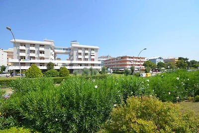 Ferienwohnung mit Klimaanlage und Balkon