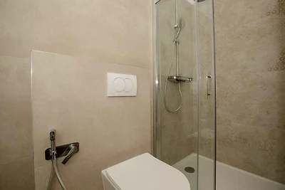 Apartment mit zwei Schlafzimmern und grosser 