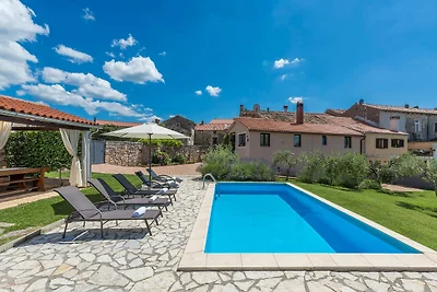 Villa mit Pool