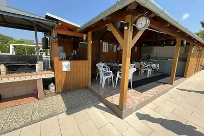 Ferienwohnung mit beheiztem Pool, Balkon Klim