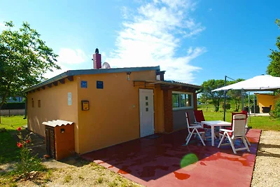 Ferienhaus mit Terrasse und Klimaanlage