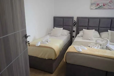 Appartamento Vacanza con famiglia Barić Draga