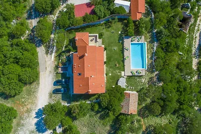Villa mit Meerblick und Pool