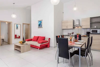 Ferienwohnung mit Klimaanlage und Pool