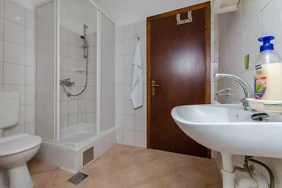 Ferienwohnung mit Grill, am Meer