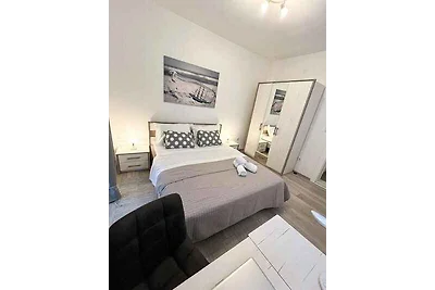 Gemütliche Apartments - T & T in Okrug Gornji