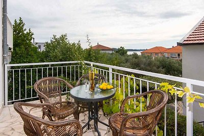 Ferienwohnung mit Balkon und Grill