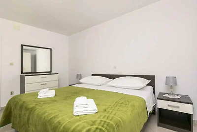 Ferienwohnung mit Klimaanlage und Grill