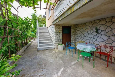 Ferienwohnung mit Terrasse und Klimaanlage