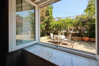 Ferienwohnung mit Terrasse und Klimaanlage