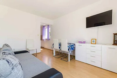 Ferienwohnung in Strandnähe mit Meerblick