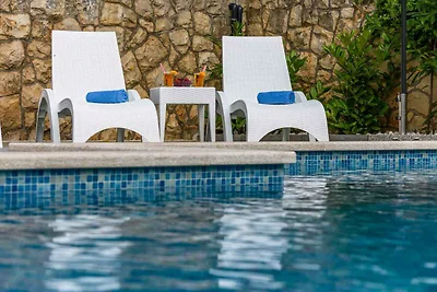 Appartamento Vacanza con famiglia Okrug Gornji