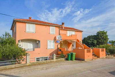 Ferienwohnung mit Balkon und Grill